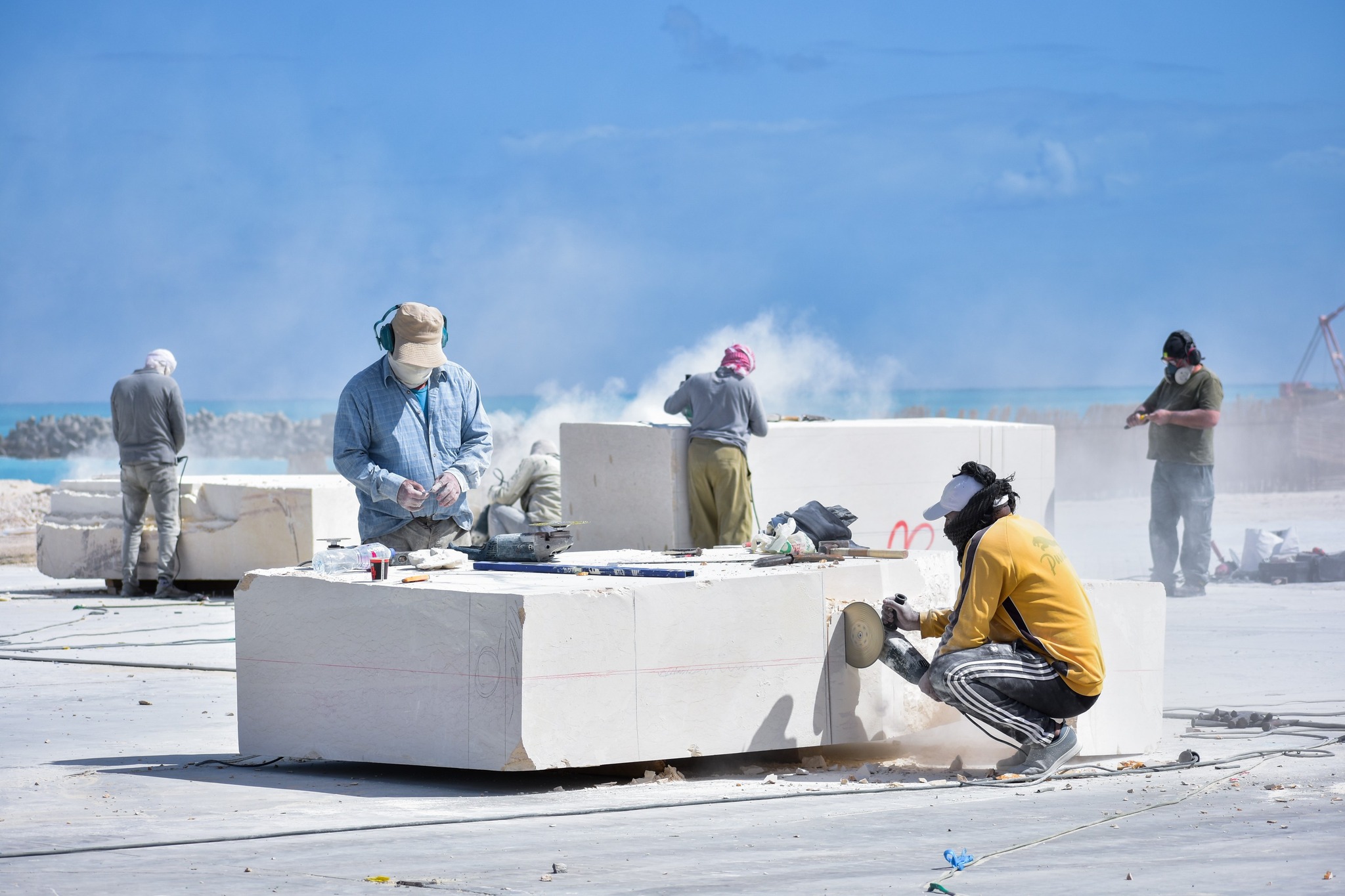 Sympozjon rzeźby w Nowym Alamein – prace plenerowe